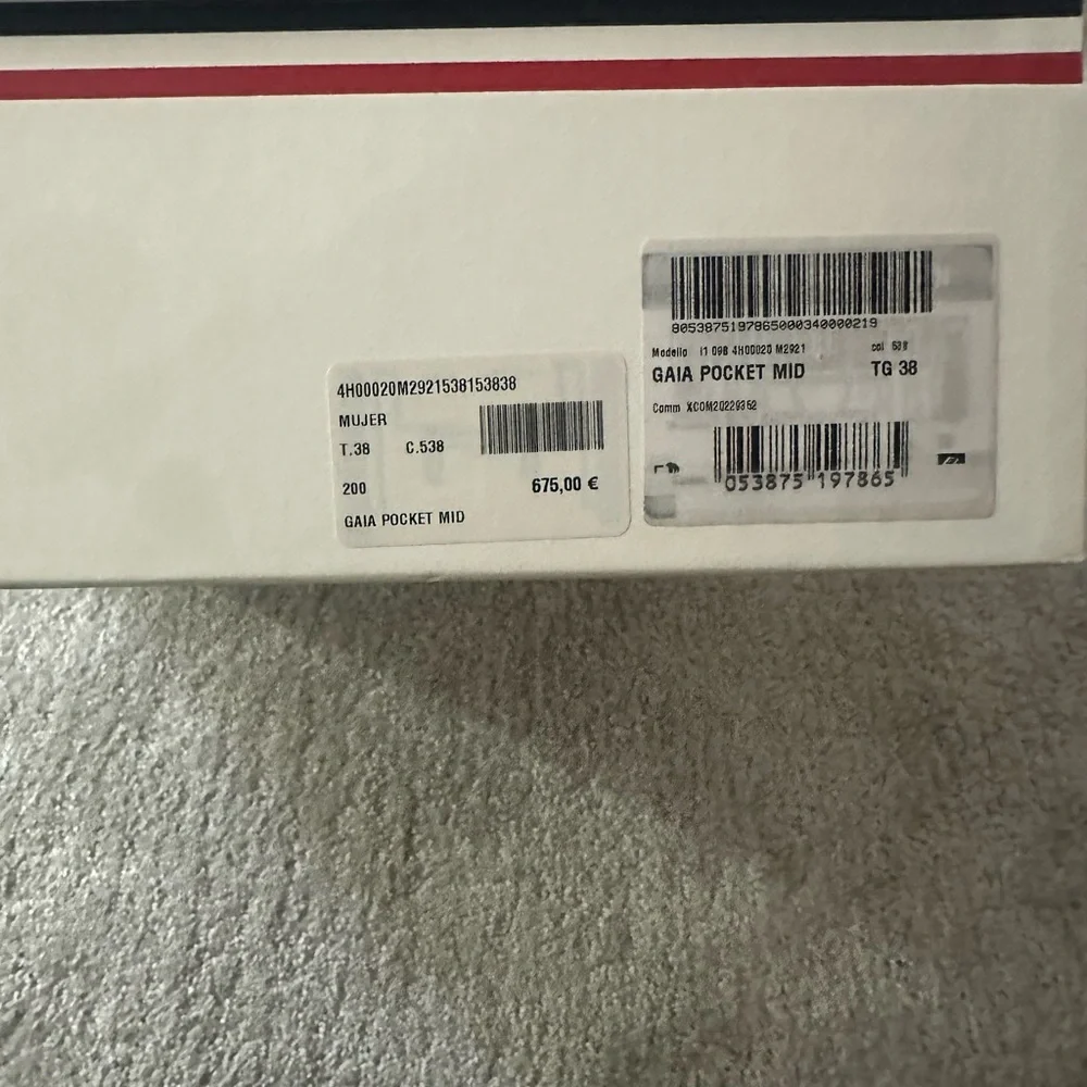 Moncler Bubblegum Pink Puffer Boots - Picture 5 of 6